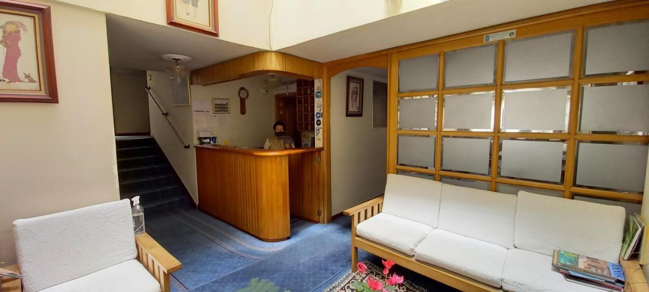 Hotel Catalina Real ดุยตามา ภายนอก รูปภาพ