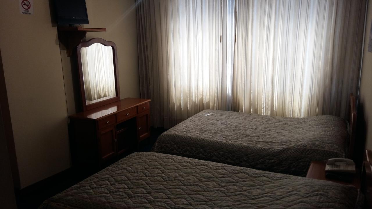 Hotel Catalina Real ดุยตามา ภายนอก รูปภาพ