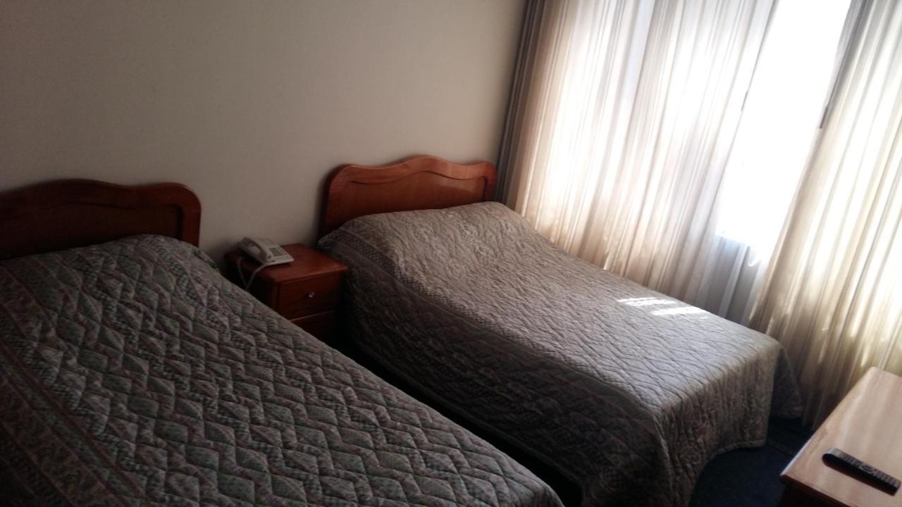 Hotel Catalina Real ดุยตามา ภายนอก รูปภาพ