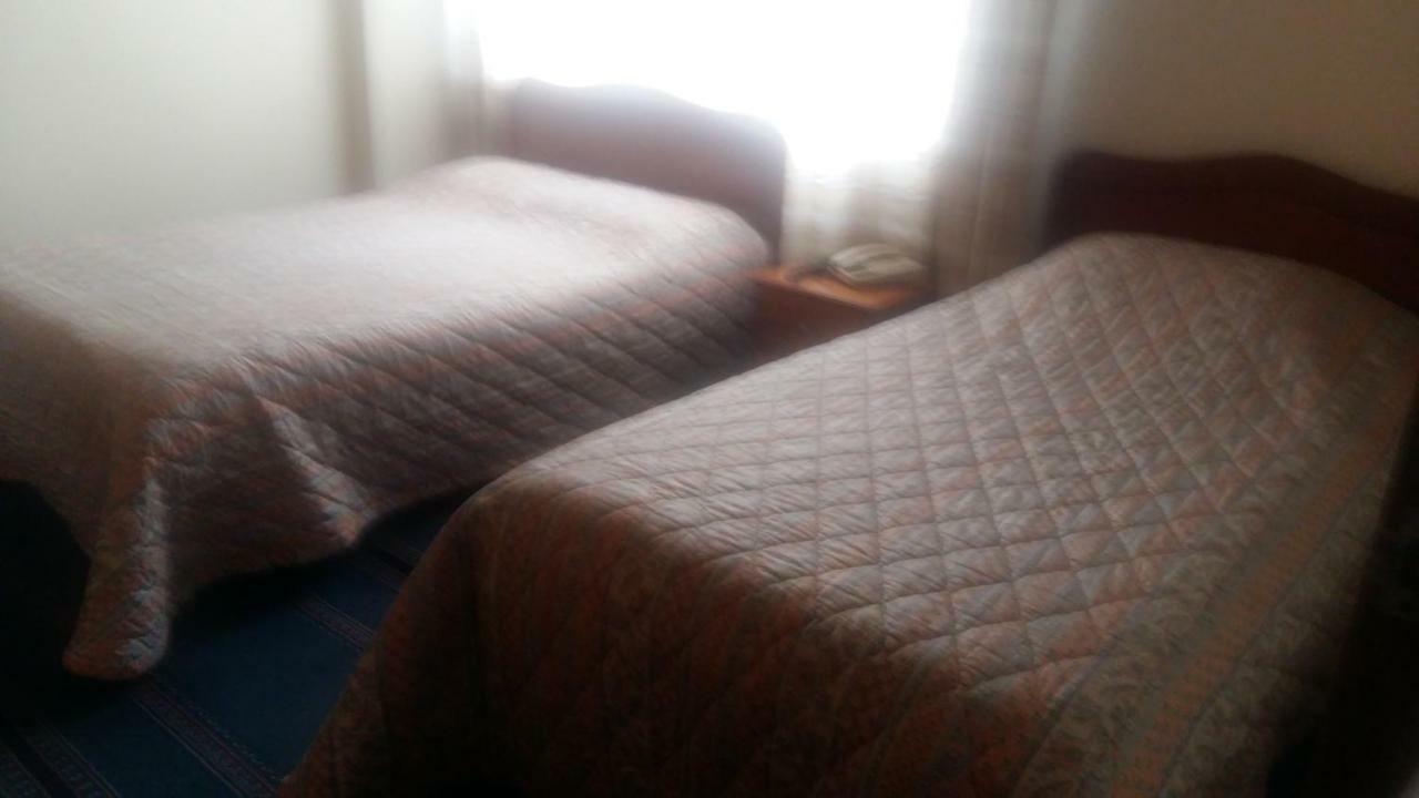 Hotel Catalina Real ดุยตามา ภายนอก รูปภาพ